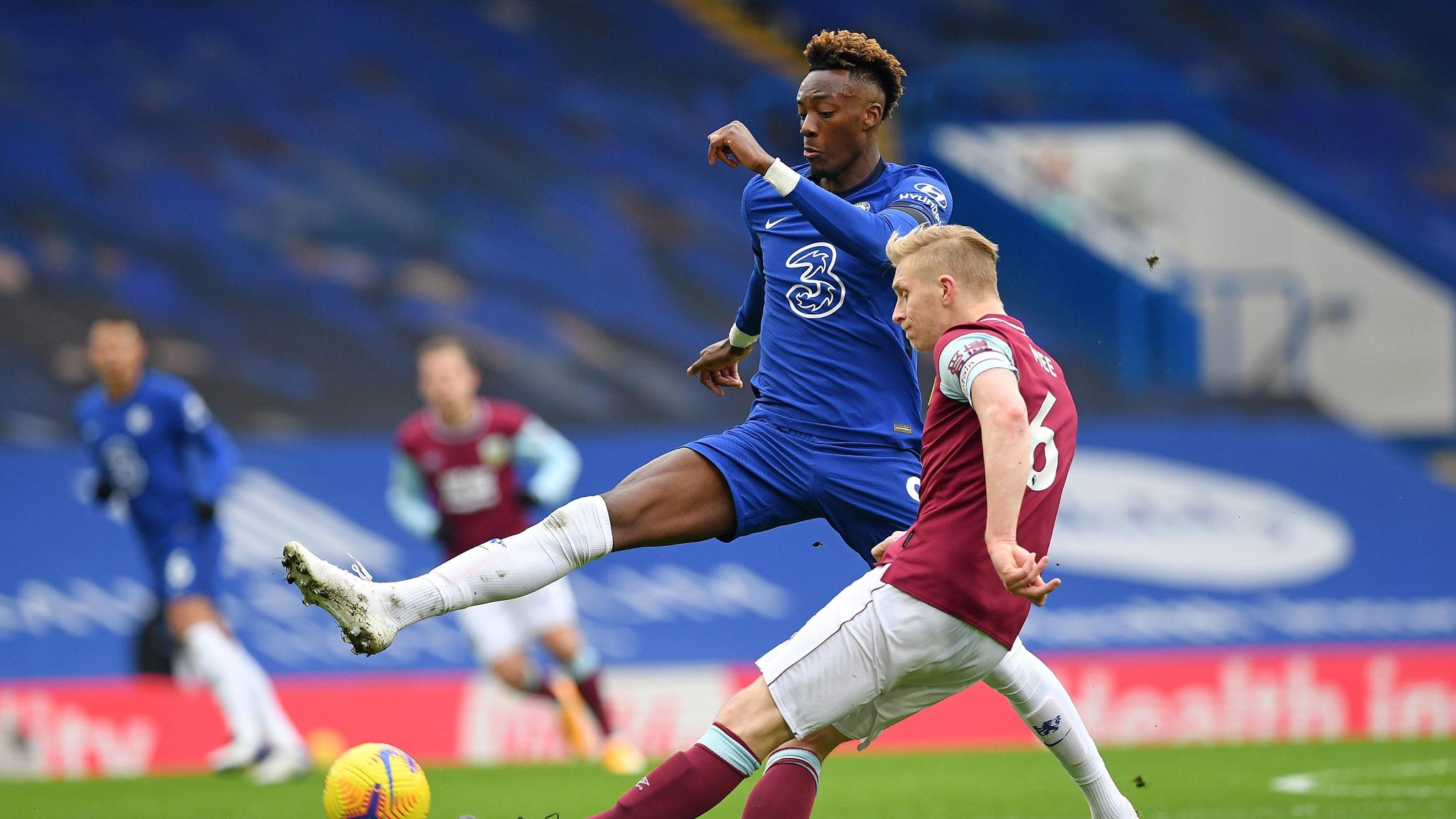 乐动体育包含辽宁本钢转会期外线爆发马龙赛后怒摔奖牌，转折点切尔西临场应变直接炸裂的词条