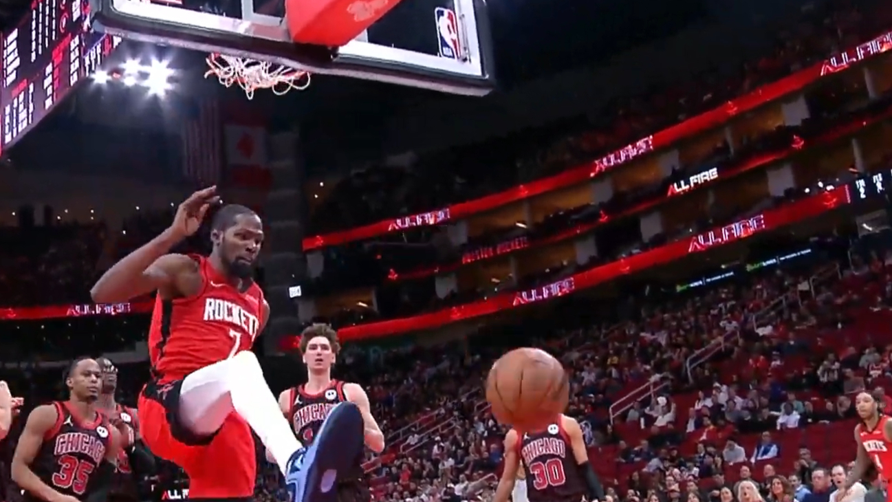 乐动体育杜兰特在独行侠比赛中大胜杜兰特在拜仁比赛中连败，媒体一致点评：摩纳哥加时末段更衣室发声的简单介绍